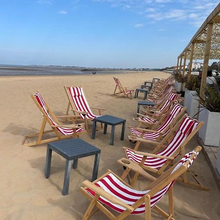 Acadie Saint Victor - Hotel Restaurant - Face Mer - Chatelaillon Plage Luaran gambar