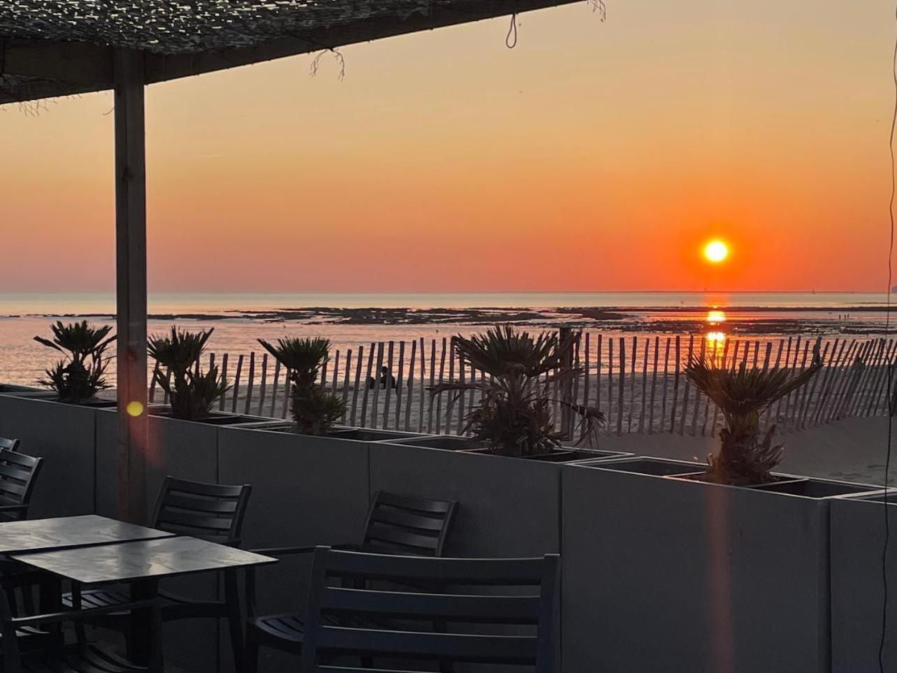 Acadie Saint Victor - Hotel Restaurant - Face Mer - Chatelaillon Plage Luaran gambar