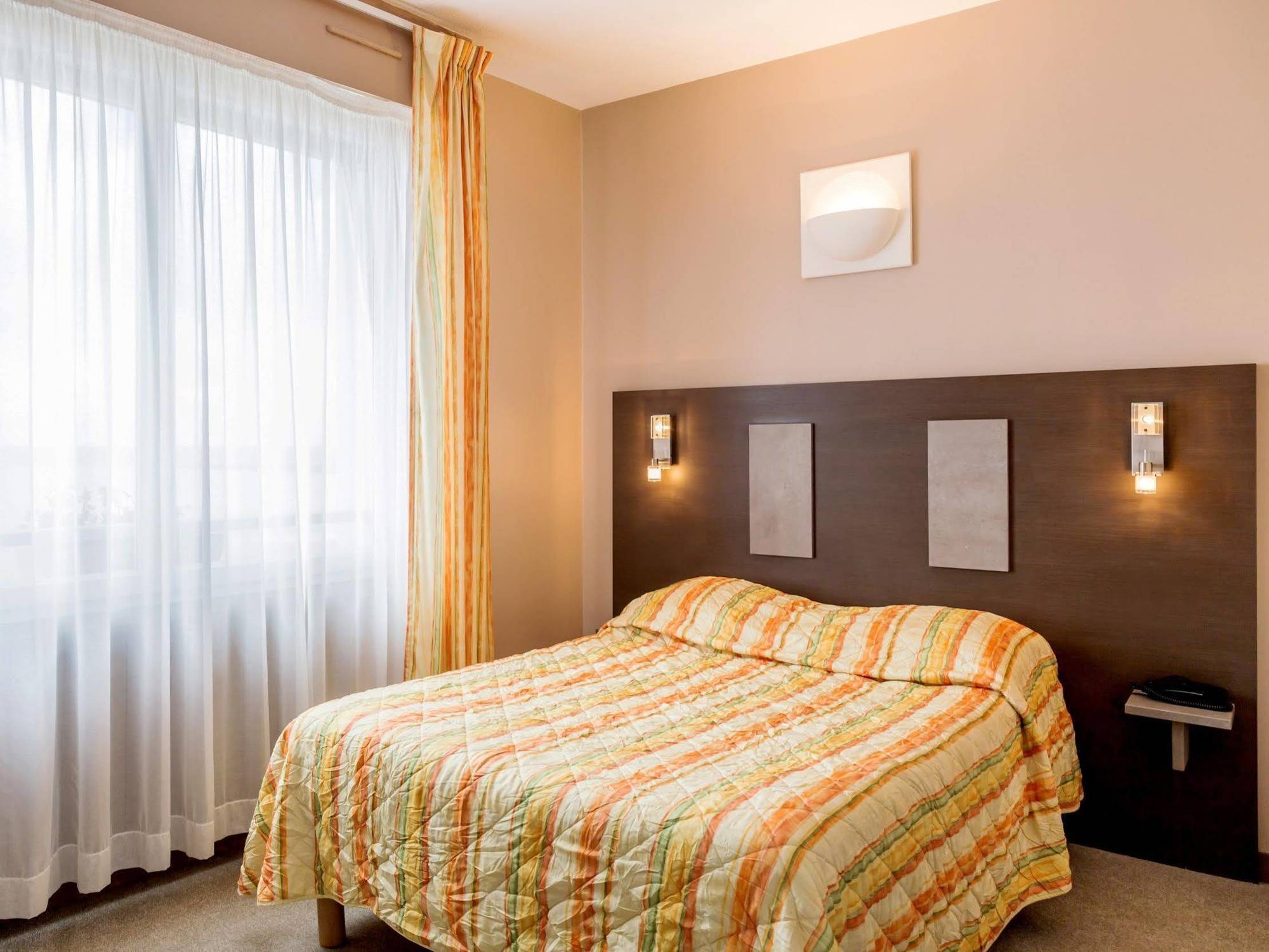 Acadie Saint Victor - Hotel Restaurant - Face Mer - Chatelaillon Plage Luaran gambar